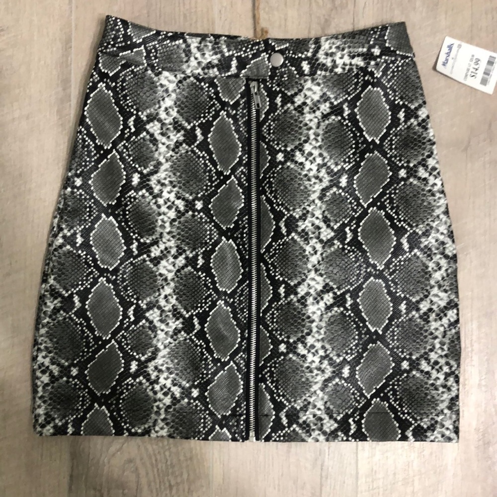 Snakeskin leather skirt